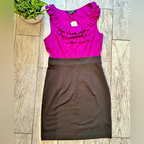 Forever 21 Magenta & Black Pencil Skirt Mini Dress with Sleeveless Ruffle Top - Picture 3 of 6